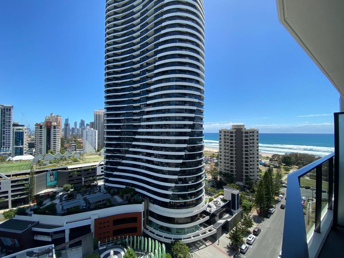Koko Luxury Apartment In Broadbeach Gold Coast Exterior photo